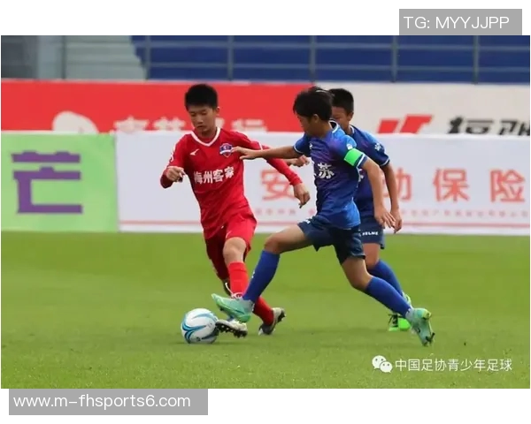 足球现场比分实时更新让你第一时间掌握比赛动态与精彩瞬间